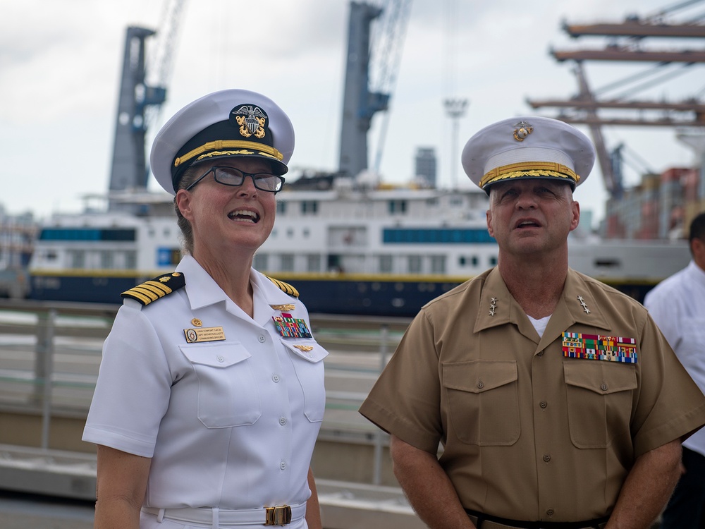 DV Tour of USNS Comfort