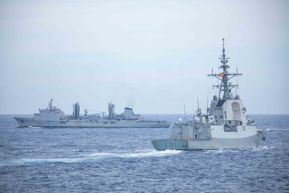 USS Normandy Participates in the Training Exercise Silent Wolverine