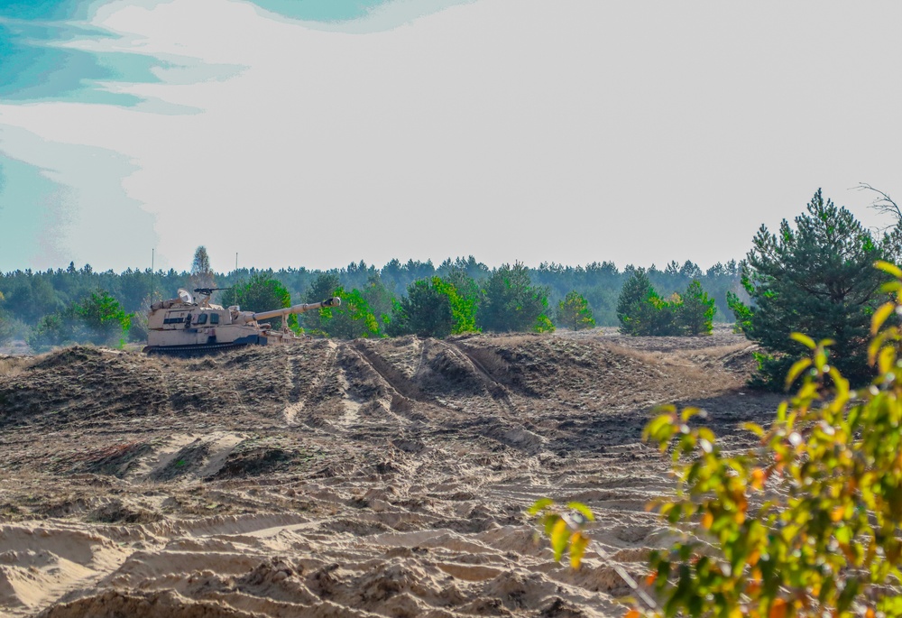 eFP Battle Group Poland's Bull Battery, Charging The Distance.