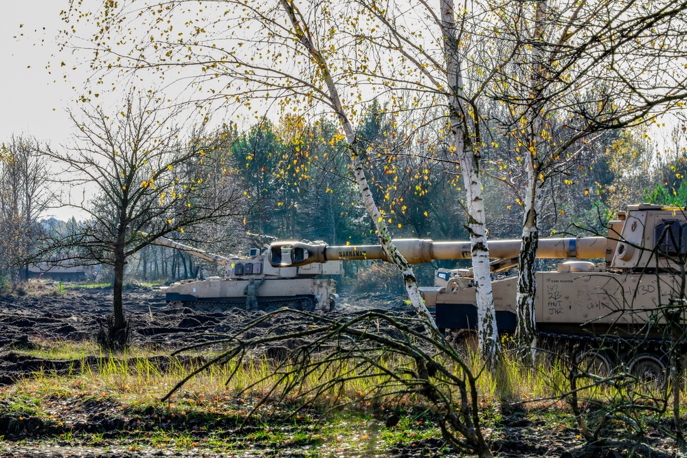 eFP Battle Group Poland's Bull Battery, Charging The Distance.