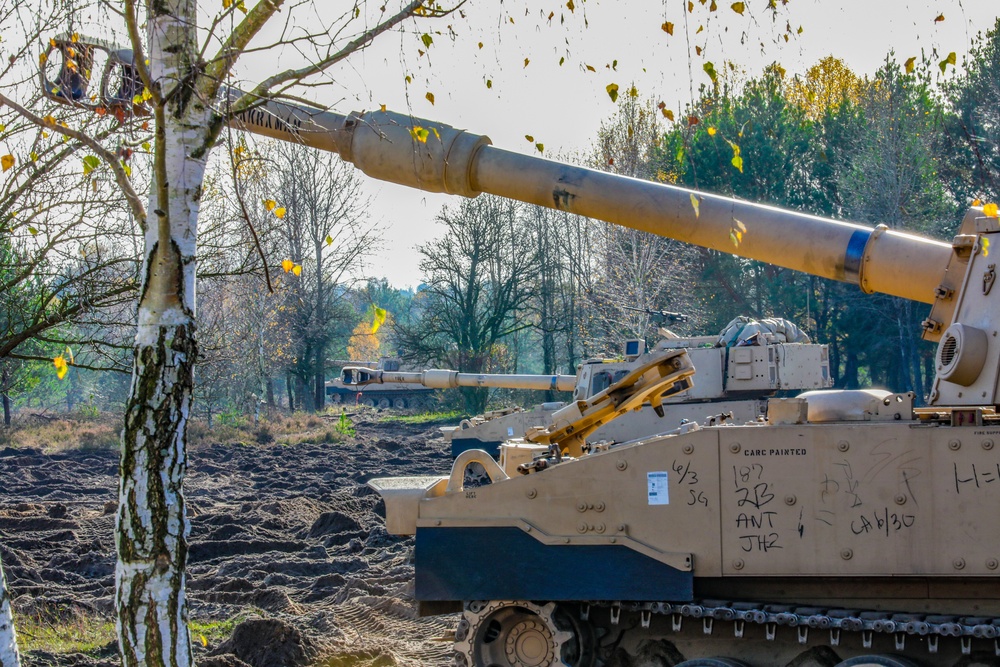 eFP Battle Group Poland's Bull Battery, Charging The Distance.