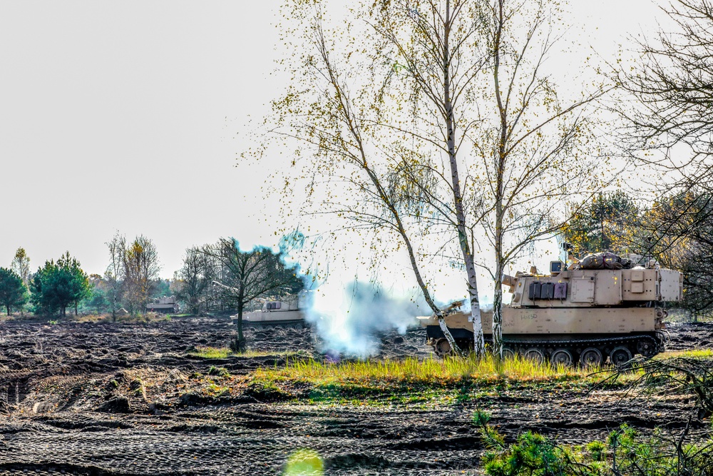 eFP Battle Group Poland's Bull Battery, Charging The Distance.