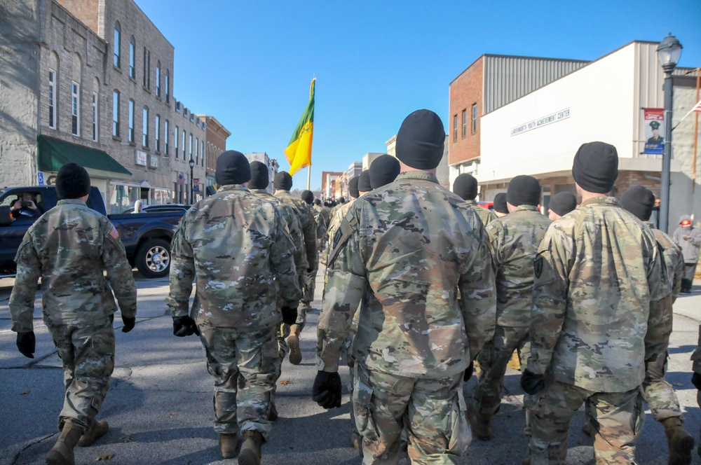 Leavenworth Veterans Day parade 2022