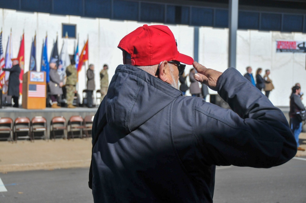 Leavenworth Veterans Day parade 2022