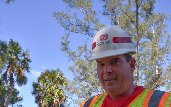 Corps engineers support debris removal after Hurricane Ian