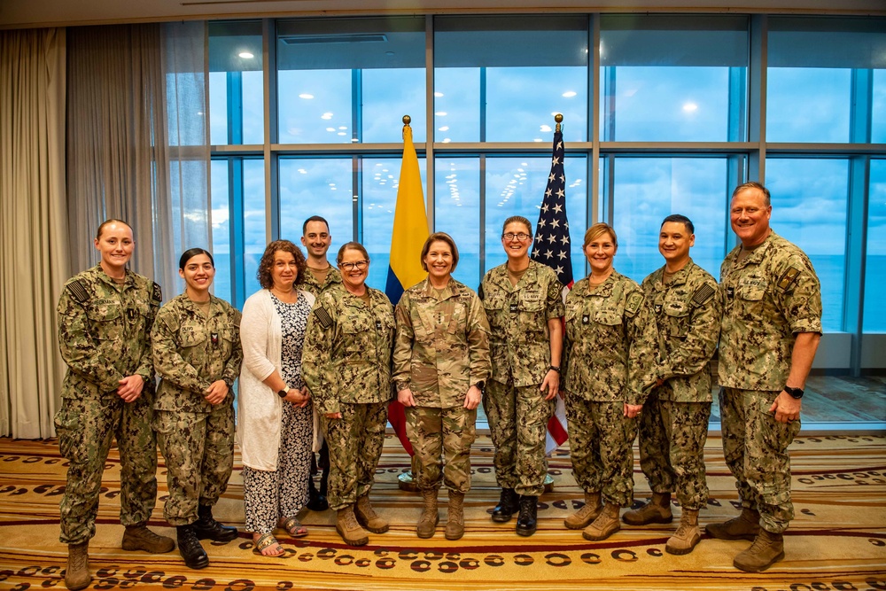 CP22 - U.S. Military , Colombian Military and Government Officials Participate in WPS Roundtable