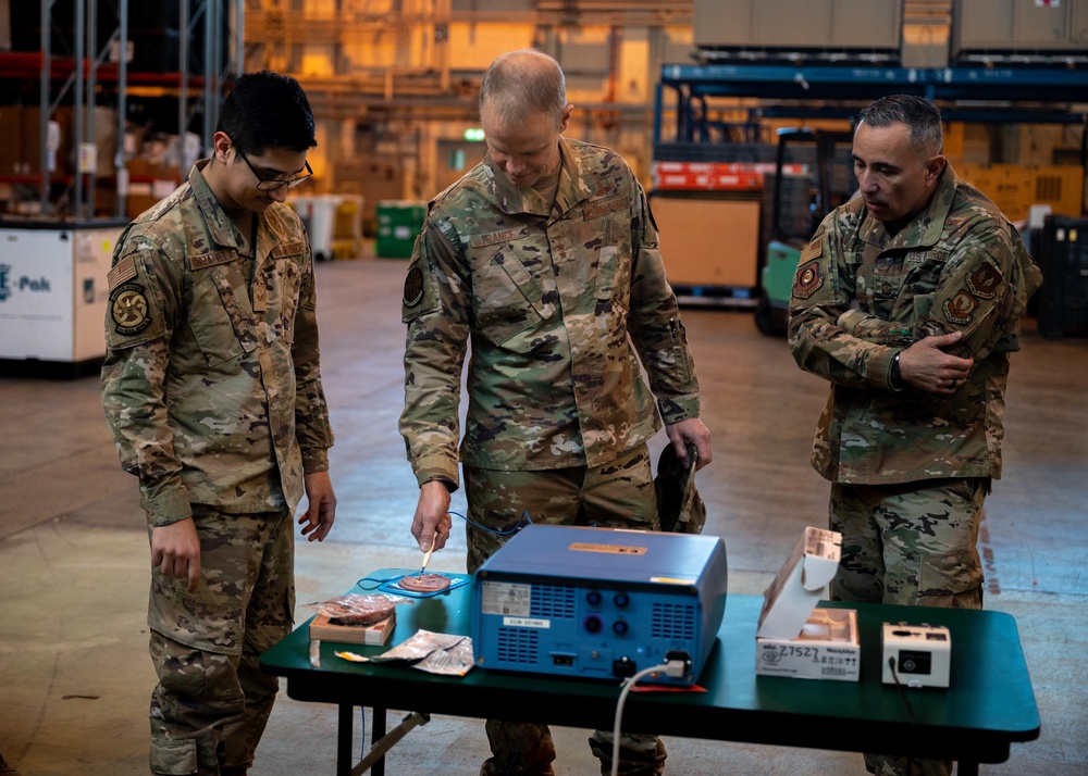 Third Air Force leaders visit RAF Lakenheath