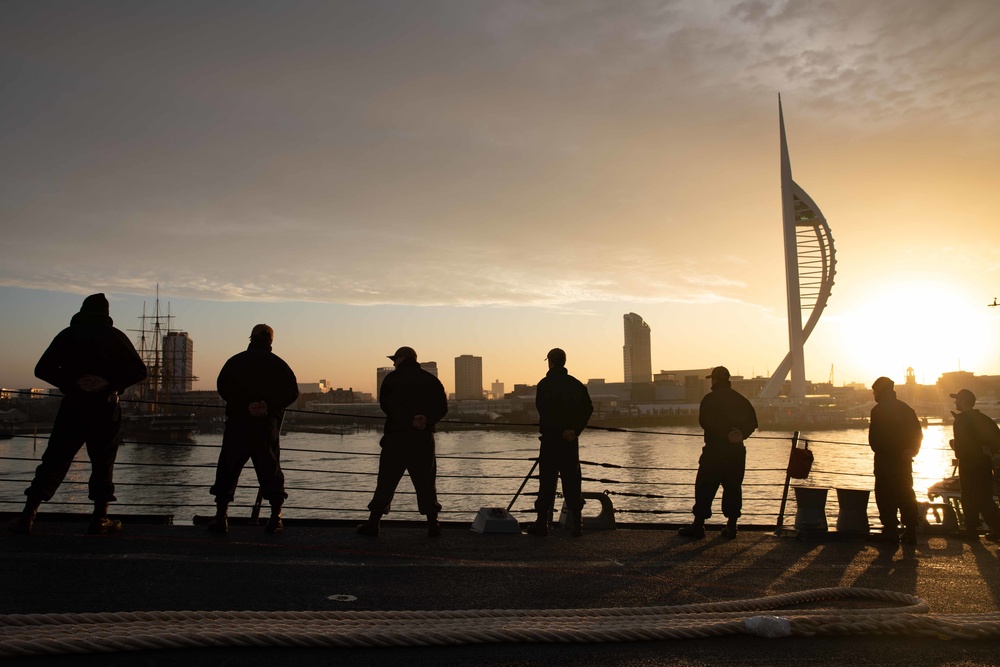 Thomas Hudner arrives in Portsmouth