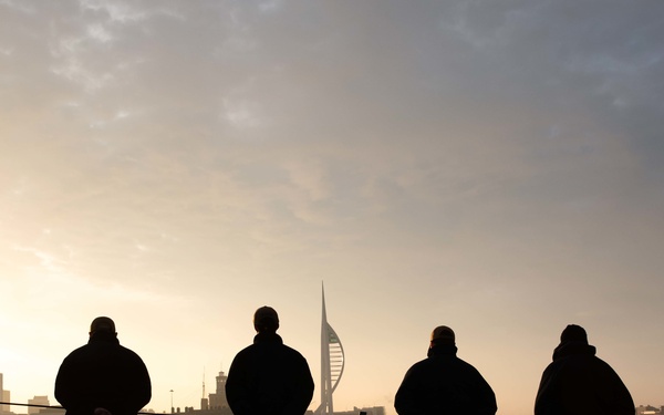 Thomas Hudner arrives in Portsmouth
