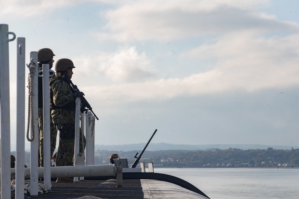 USS Gerald R. Ford (CVN 78) Pulls into Portsmouth, U.K.