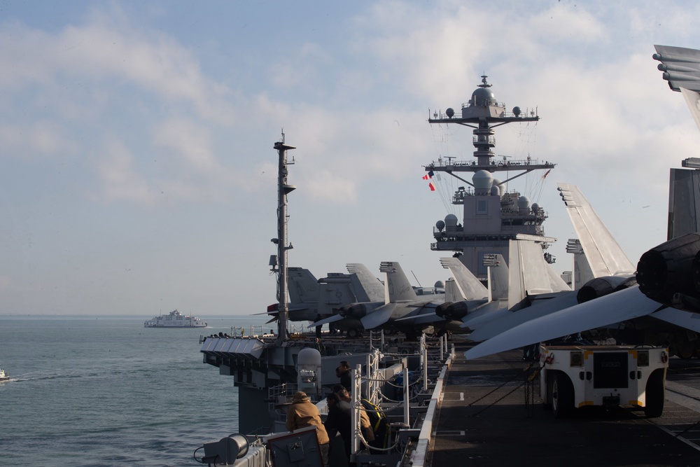 USS Gerald R. Ford (CVN 78) Pulls into Portsmouth, U.K.