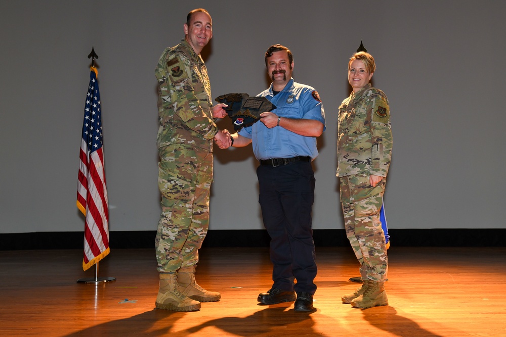 628th ABW Airmen receive quarterly awards