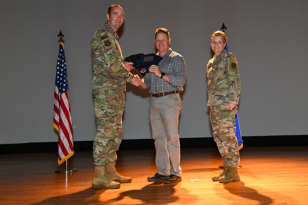 628th ABW Airmen receive quarterly awards