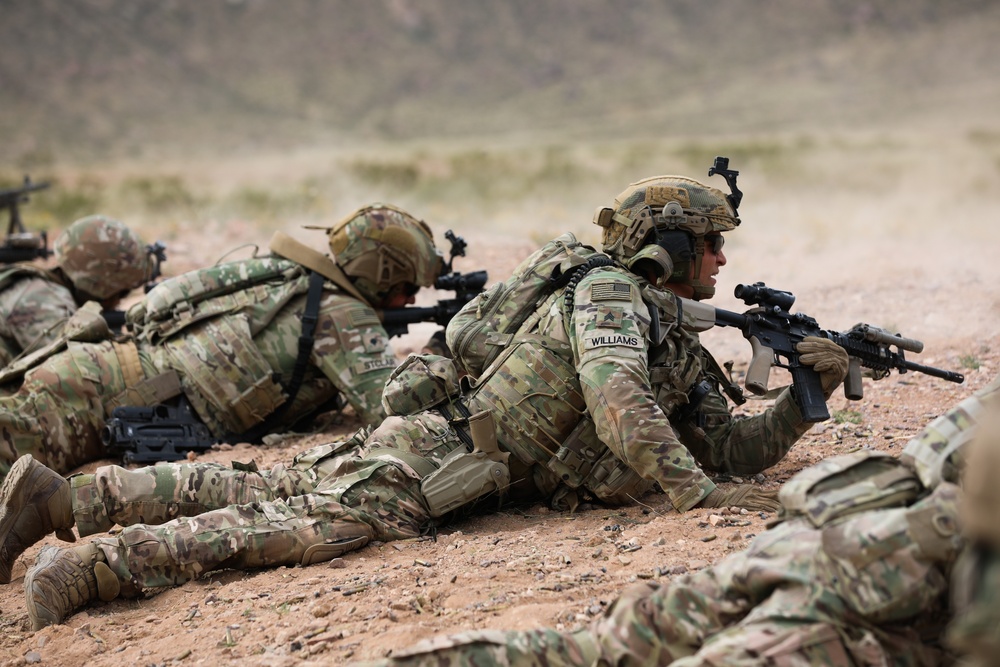 37th Infantry Brigade Combat Team Soldiers conduct live-fire training exercise