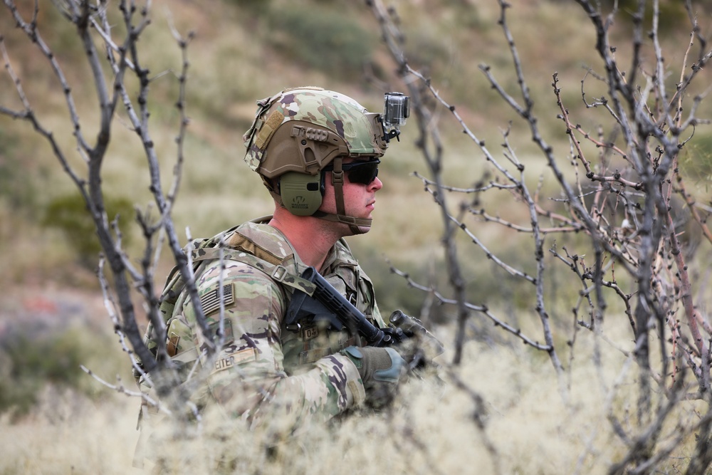 37th Infantry Brigade Combat Team Soldiers conduct live-fire training exercise