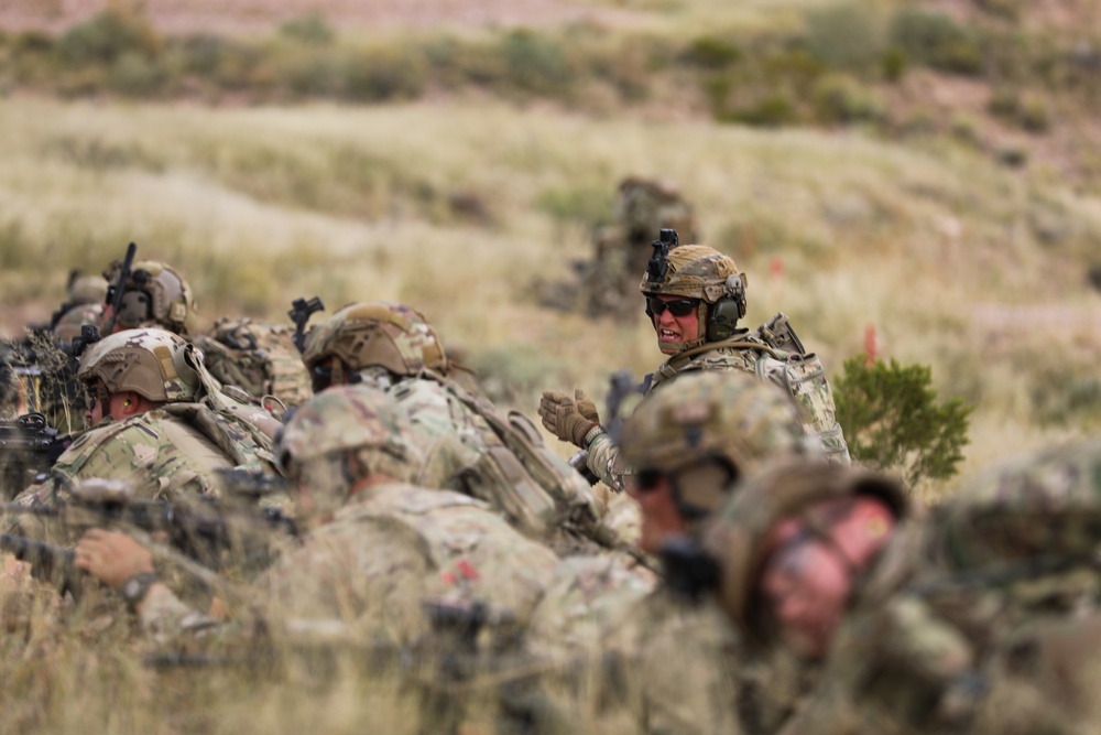 37th Infantry Brigade Combat Team Soldiers conduct live-fire training exercise