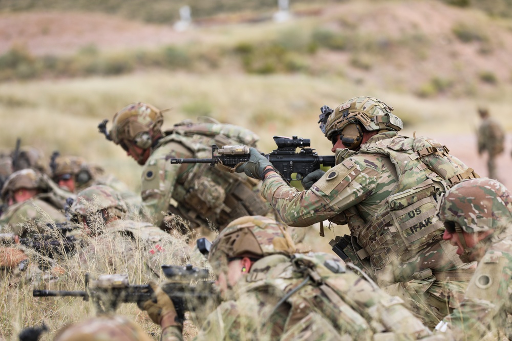 37th Infantry Brigade Combat Team Soldiers conduct live-fire training exercise