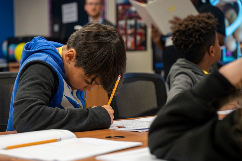 Fifth grade students attend STARBASE classes