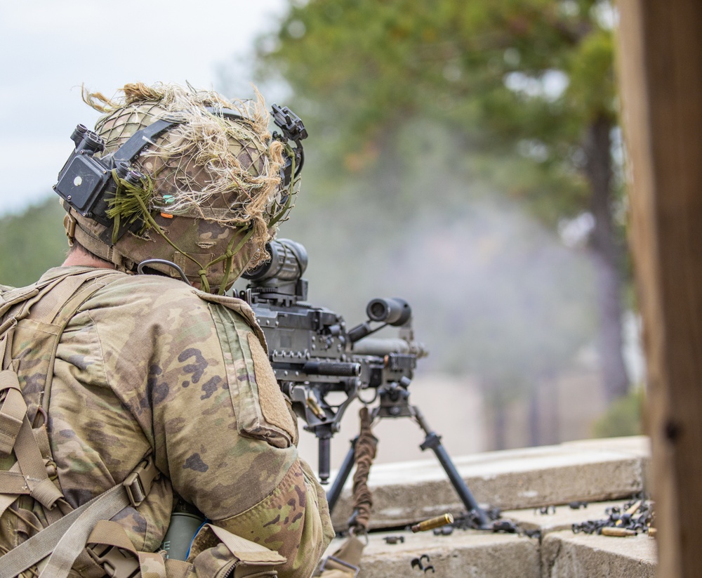 82nd Airborne Division Paratroopers Conduct Live Fire Exercise at JRTC