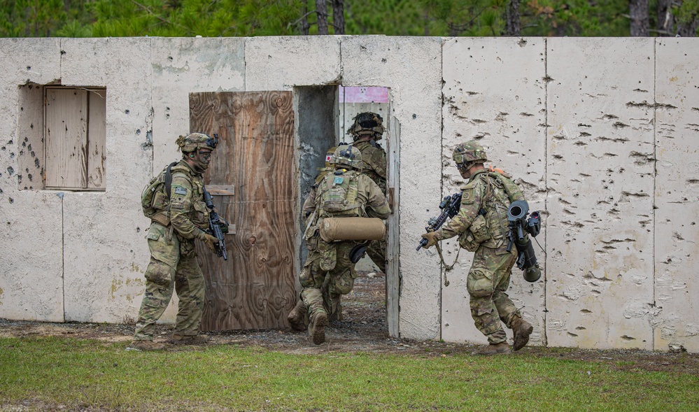 82nd Airborne Division Paratroopers Conduct Live Fire Exercise at JRTC