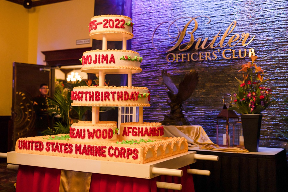 MCIPAC celebrates the 247th Marine Corps birthday at the SNCO Ball