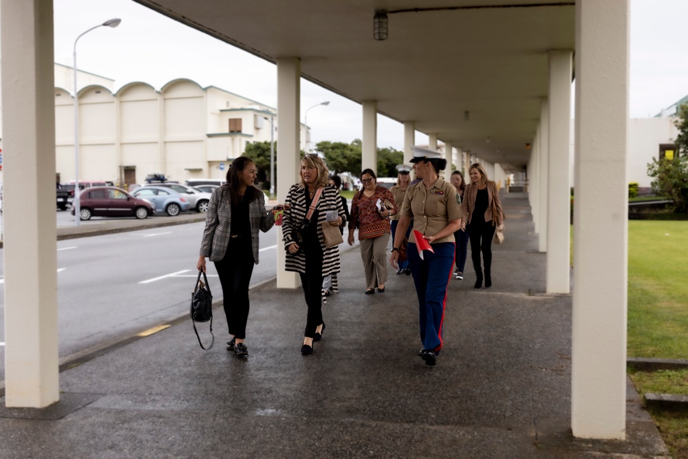Family Support Tour familiarizes military spouses of key leaders with Camp Foster services and establishments