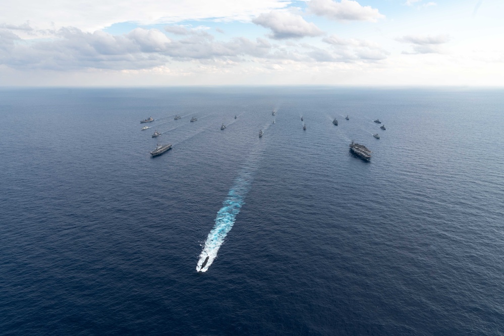 USS Ronald Reagan (CVN 76) conducts a multinational Photo Exercise during Keen Sword 23