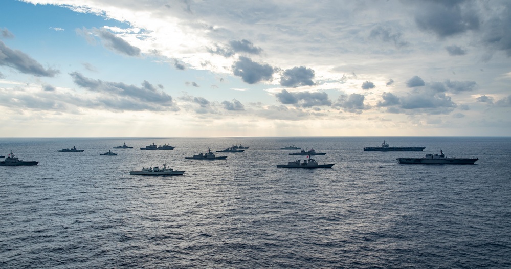 USS Ronald Reagan (CVN 76) conducts a multinational Photo Exercise during Keen Sword 23