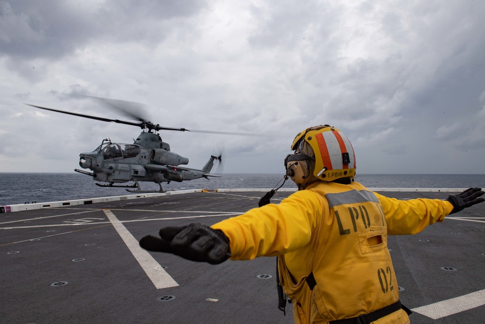 Flight Operations aboard USS New Orleans November 10, 2022