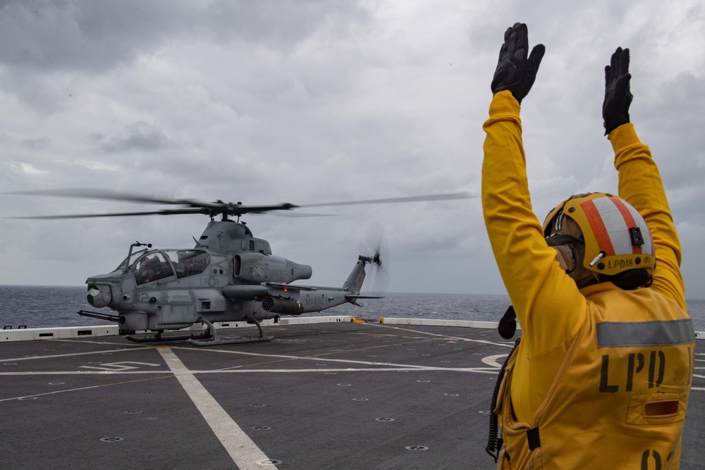 Flight Operations aboard USS New Orleans November 10, 2022