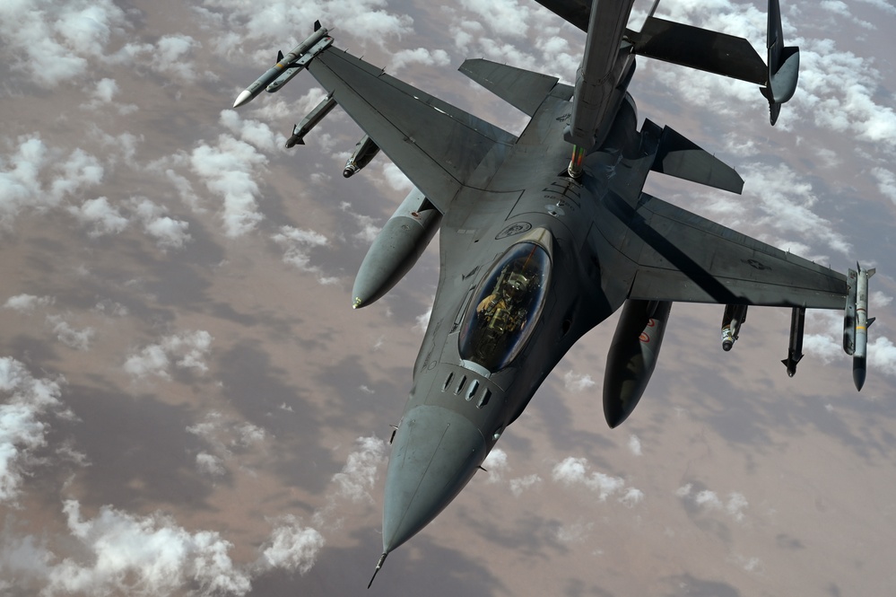 77th Fighter Squadron conducts presence patrols in CENTCOM AOR