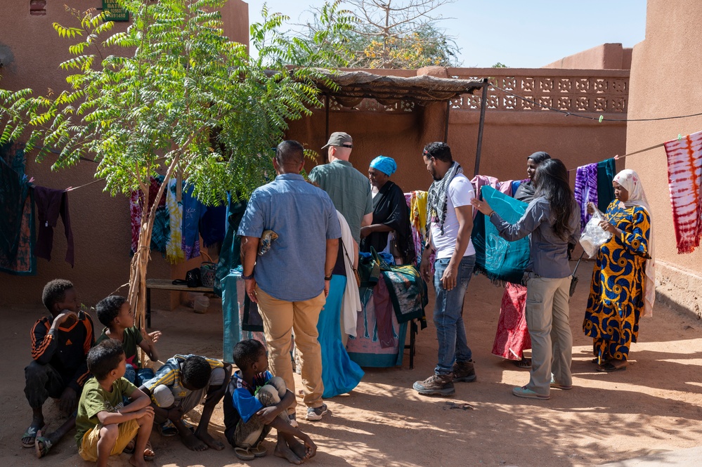 AB 201 CA team visited Agadez Women’s House at invitation from the mayor of Agadez