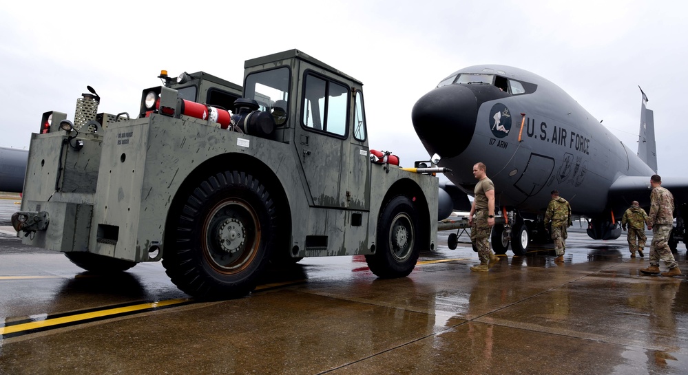 117th Maintenance Group crew chiefs taxi KC-135R Stratotanker