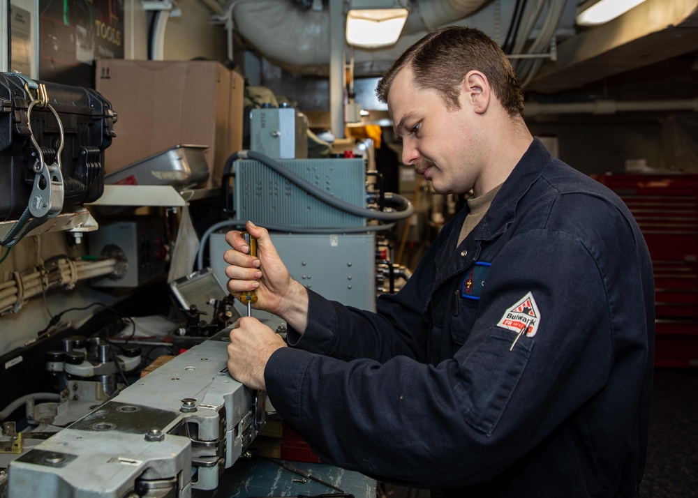 Daily operations aboard USS George H.W. Bush (CVN 77)