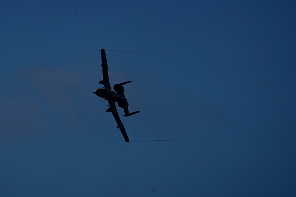 Blue Angels fly the homecoming air show in Pensacola