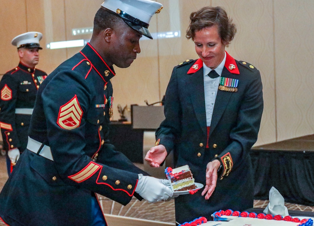 Recruiting Station Tampa 247th Marine Corps Birthday Ball