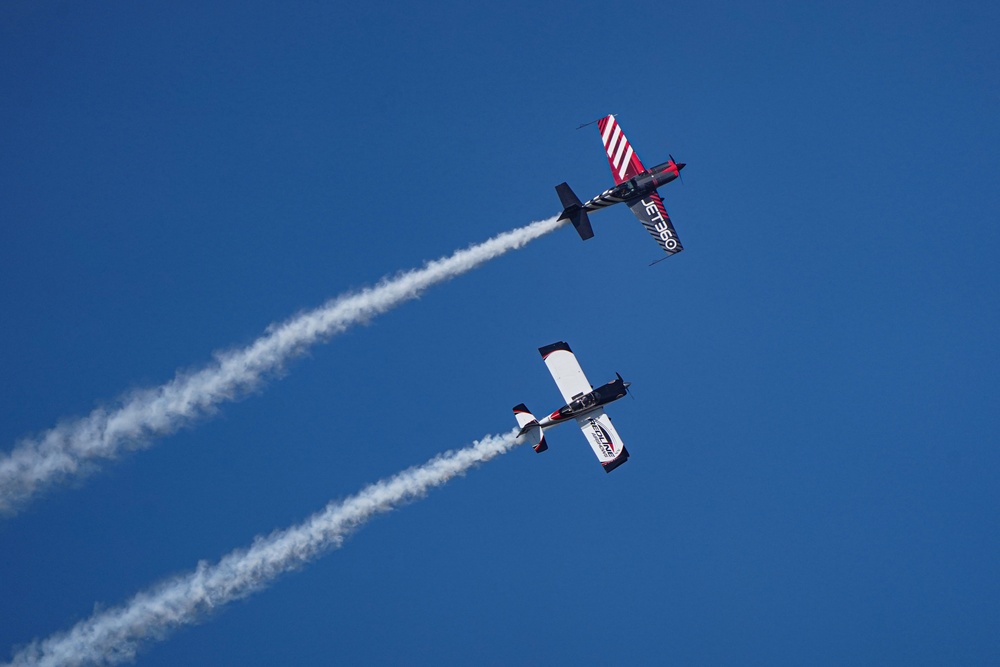 Blue Angels fly the homecoming air show in Pensacola