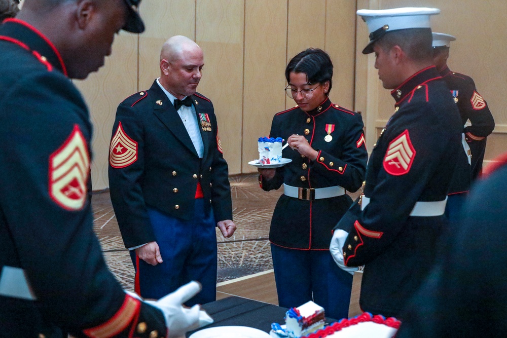 Recruiting Station Tampa 247th Marine Corps Birthday Ball