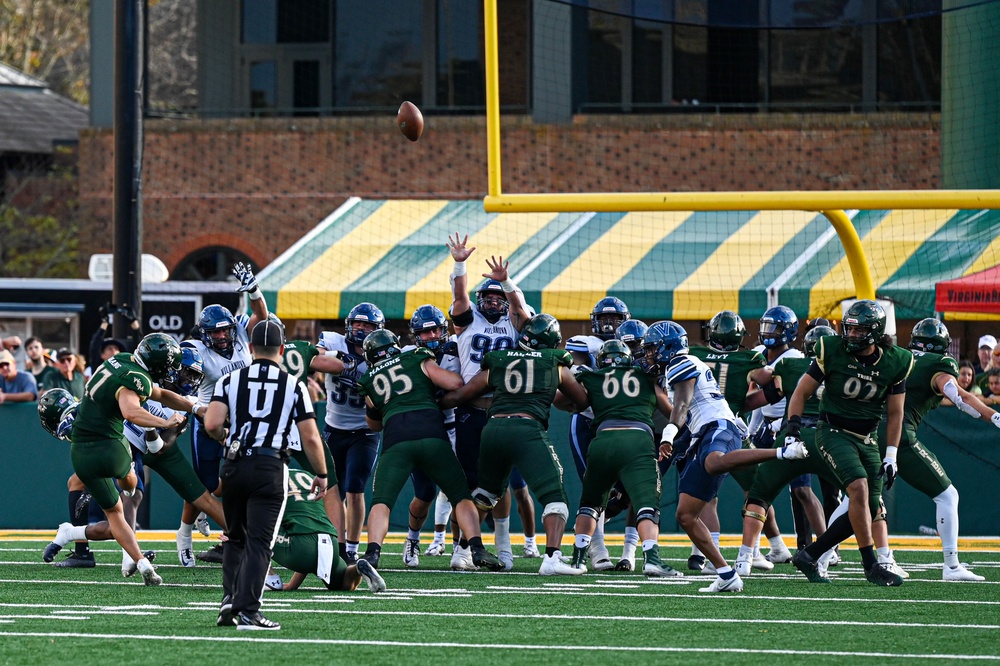 William and Mary Military Appreciation game