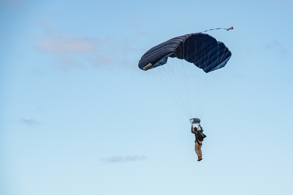 Pacific Missile Range Facility (PMRF) Conducts Paratrooper Training