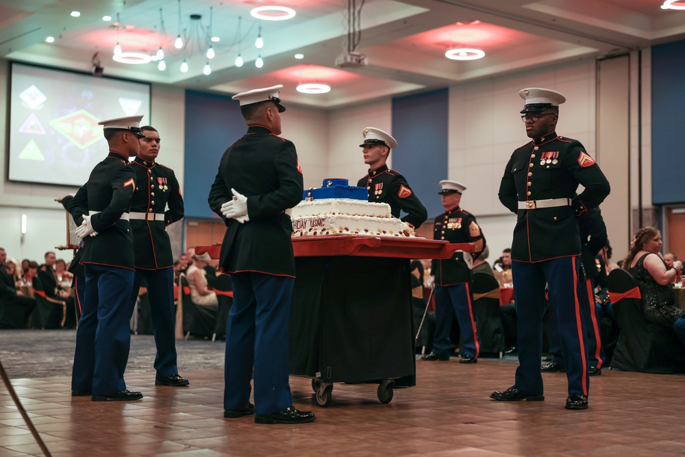 2nd MAW hosts 247th Marine Corps Birthday Ball