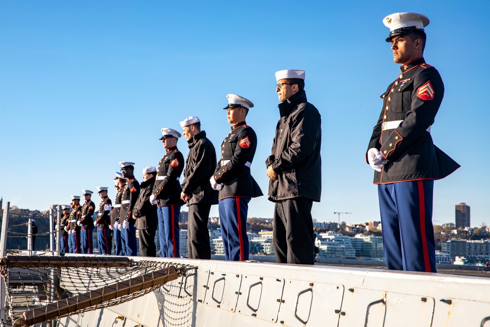 USS Arlington departs New York City