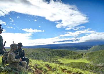 SFAB Advisor Partners with Royal Thai Army Soldiers