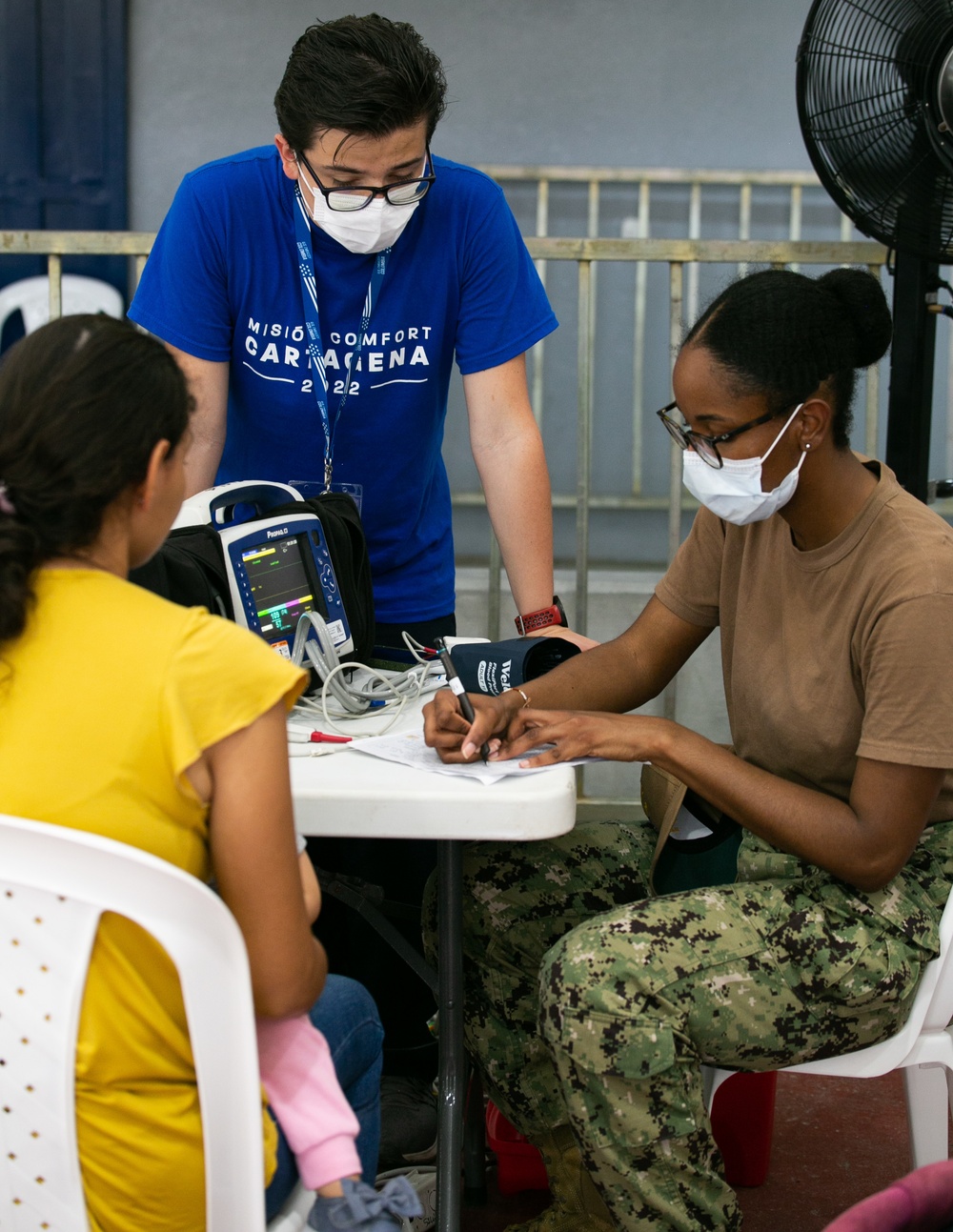 USNS Comfort medical site fully operational treating patients, Colombia