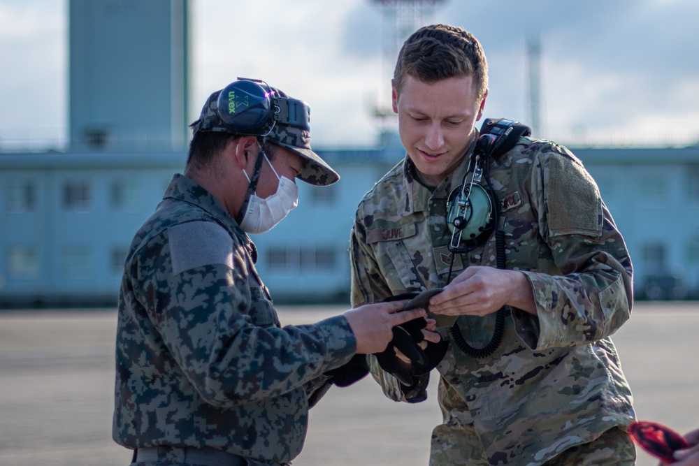 USAF, JASDF strengthening the alliance