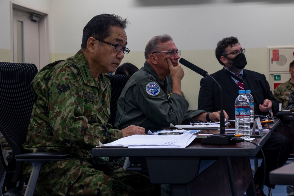 USFJ and JGSDF leaders meet during KS23