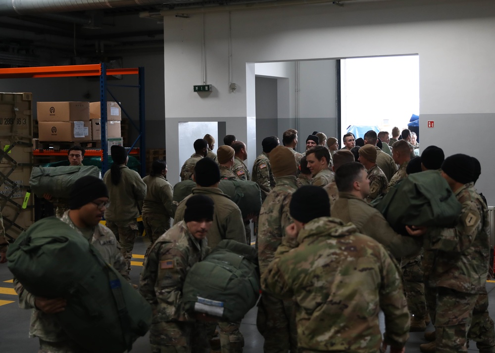 2ABCT, 1ID Arrives In Poland To Support V Corps