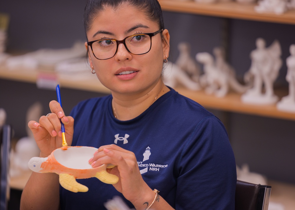Hawaii Wounded Warriors Take Part in Ceramics in Honor of Warrior Care Month