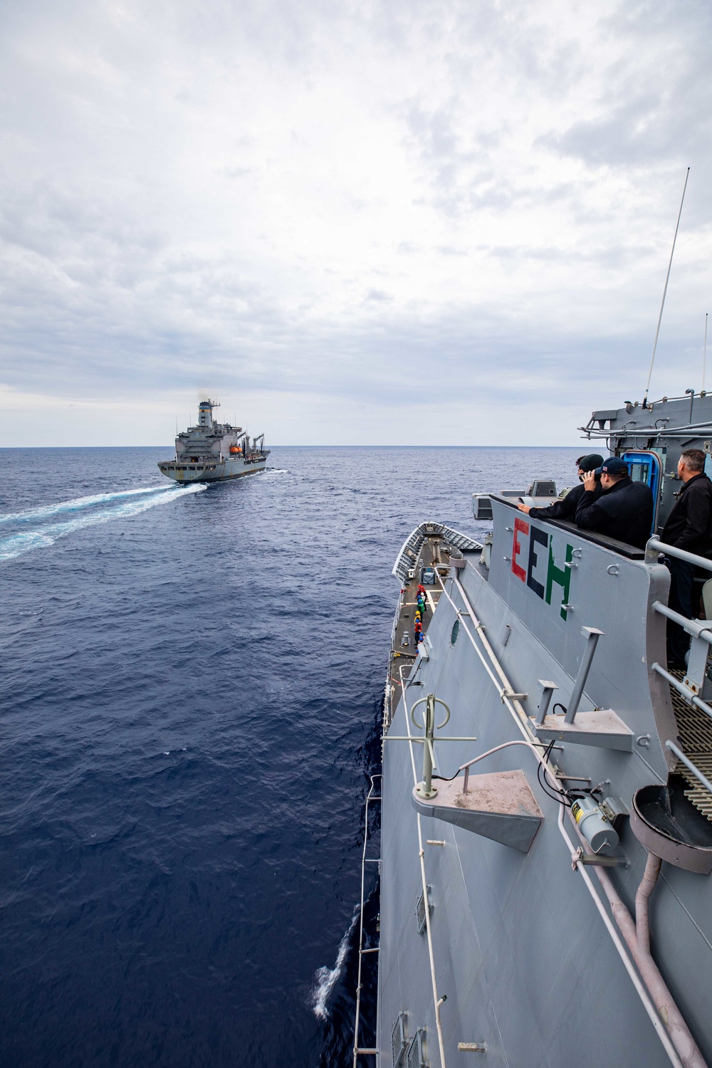 USS Chancellorsville Conducts a Replenishment-at-sea with the USNS Rappahannock