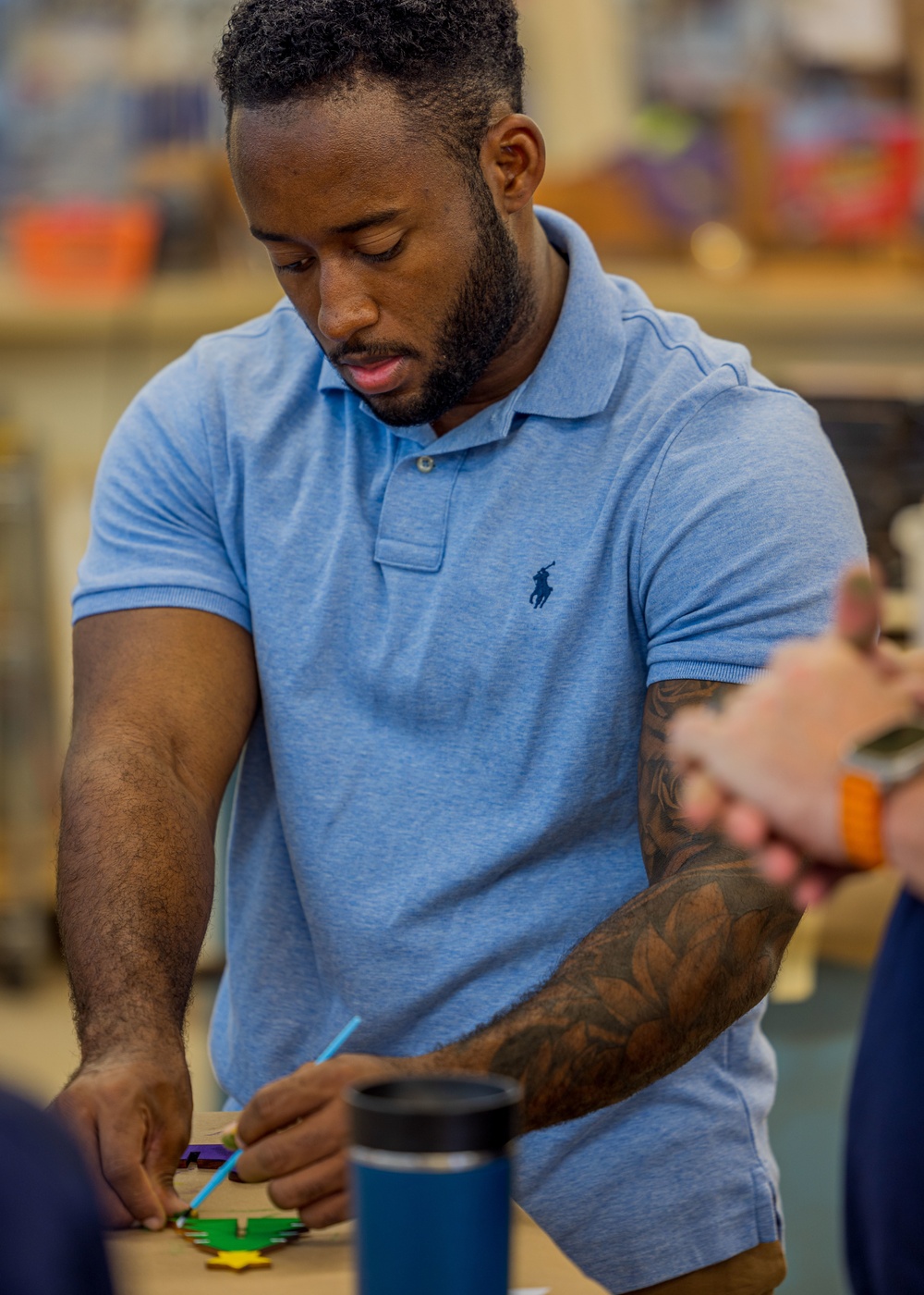 Hawaii Wounded Warriors Take Part in Wood Working in Honor of Warrior Care Month